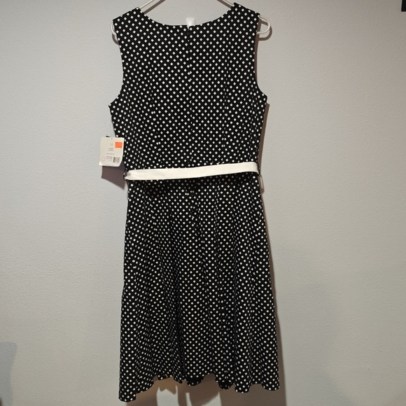 Liz Claiborne Flare Dress Size 14 Empire Waist NWT Diamond Polka Dots Flowy - Picture 3 of 5